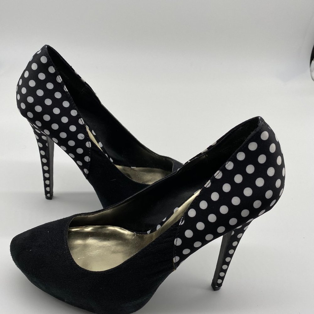 Kardashian Kollection Stiletto 9M
